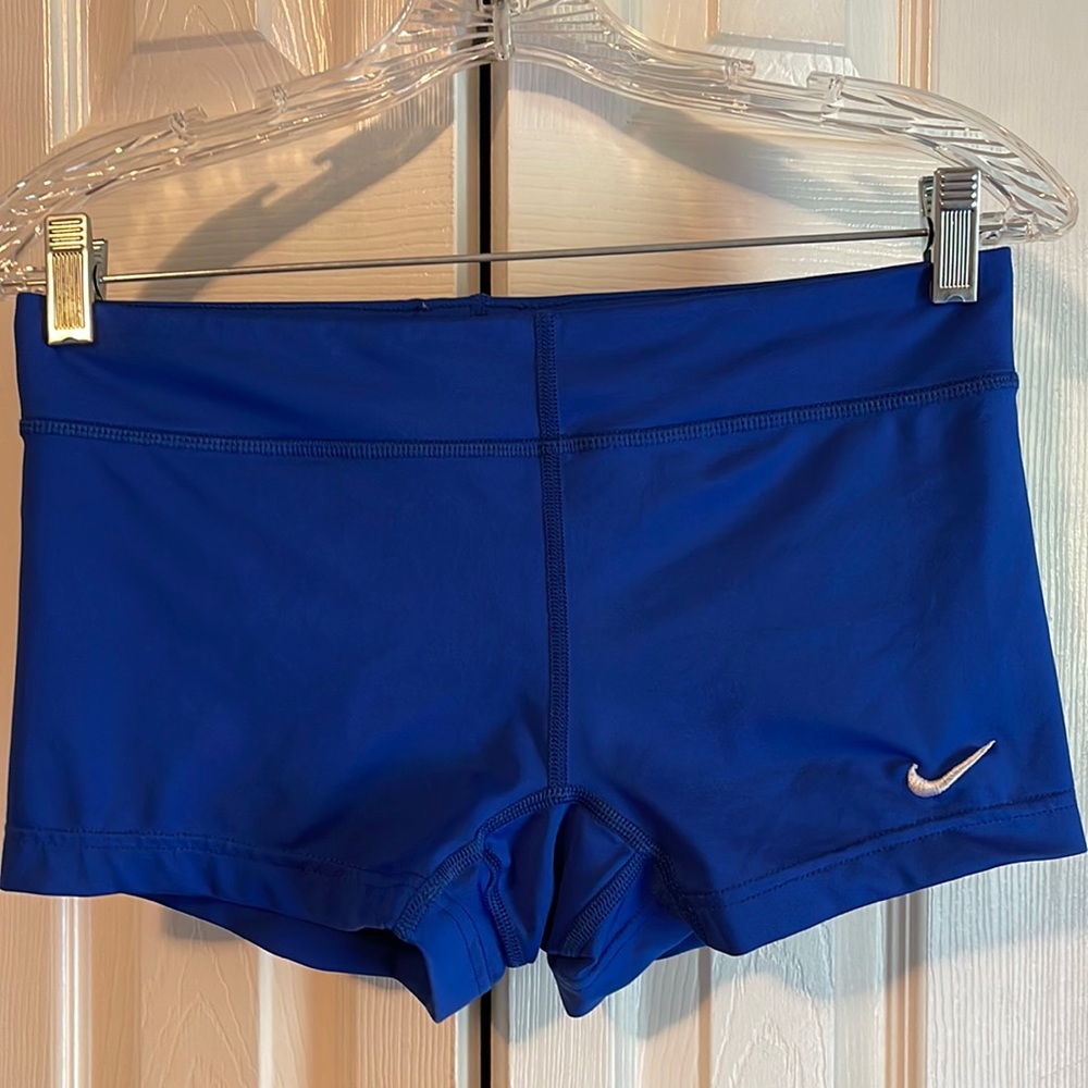 Women’s Nike dry fit shorts